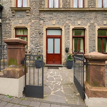 Alte Stadtvilla Am Weinberg 3 Трабен-Трарбах Екстериор снимка
